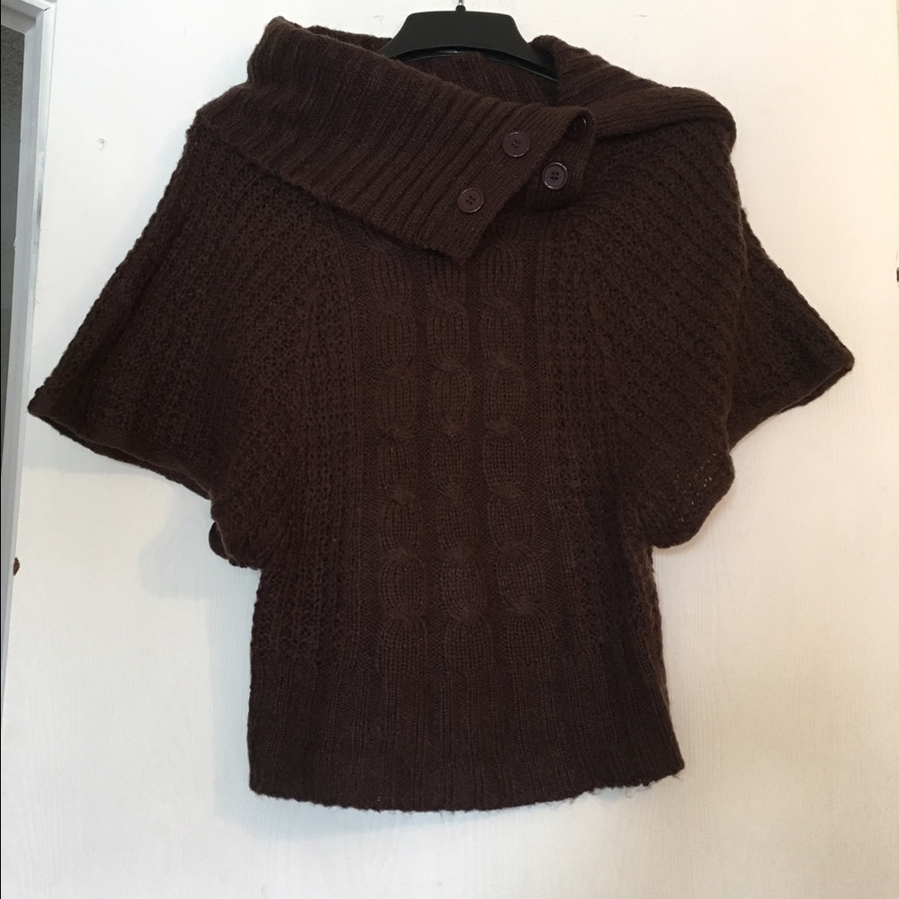 Brown knit large collar sweater